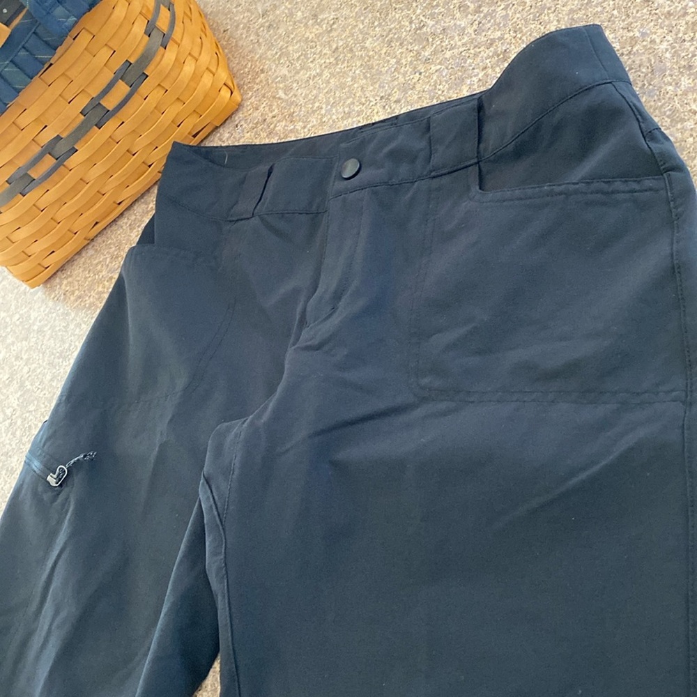 EMS Eastern Mountain Sports Active Black Pants 4-S